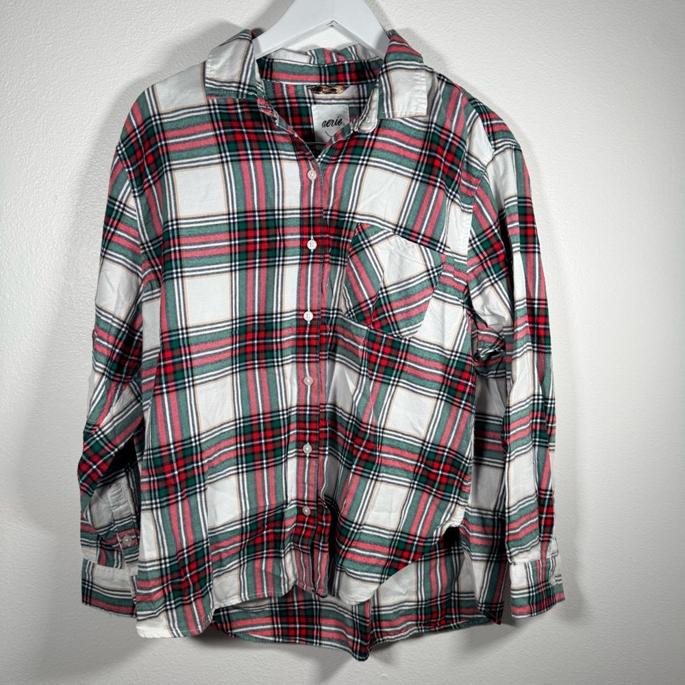 Aerie Plaid Flannel Button Down Shirt M Red Green Christmas Hi Low Hem Oversized